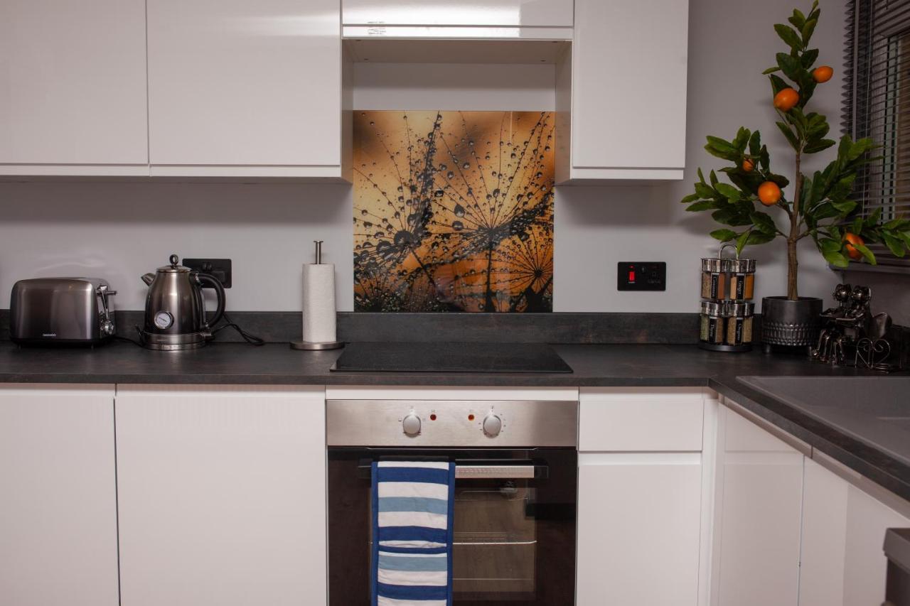 Holyrood New Apartment Edinburgh Ngoại thất bức ảnh