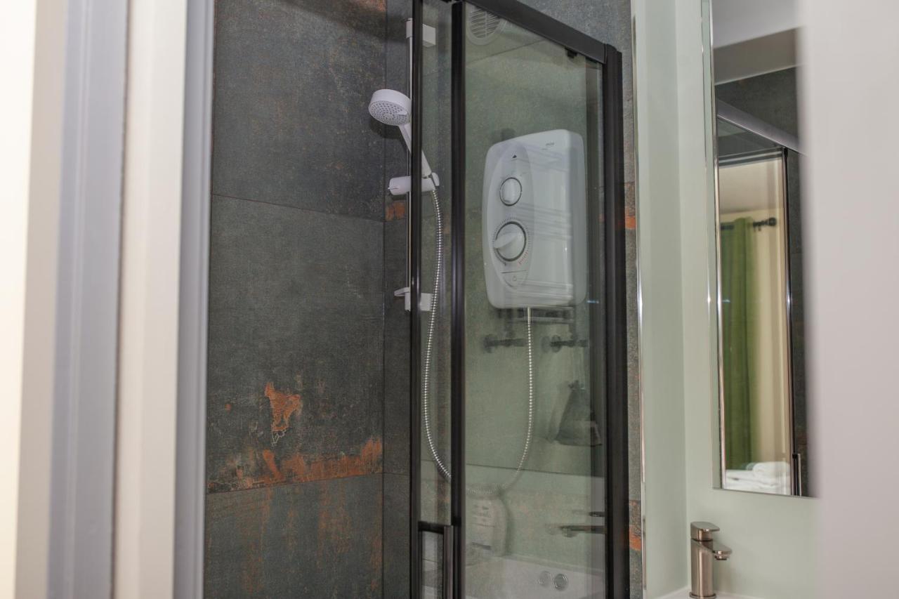Holyrood New Apartment Edinburgh Ngoại thất bức ảnh