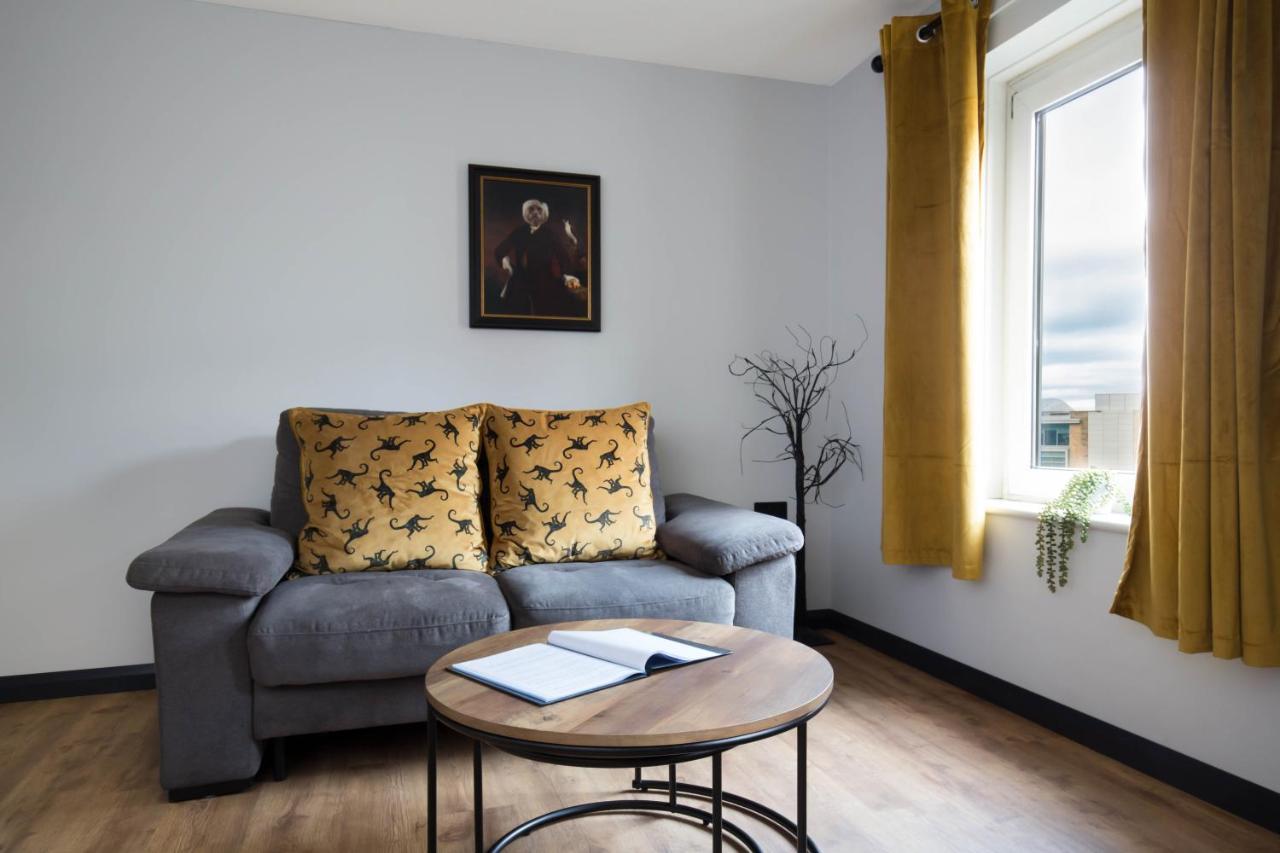 Holyrood New Apartment Edinburgh Ngoại thất bức ảnh