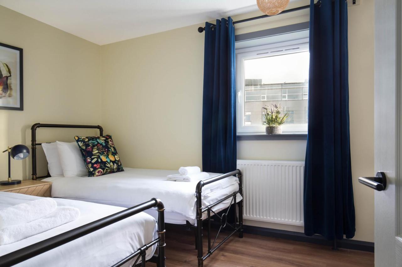 Holyrood New Apartment Edinburgh Ngoại thất bức ảnh